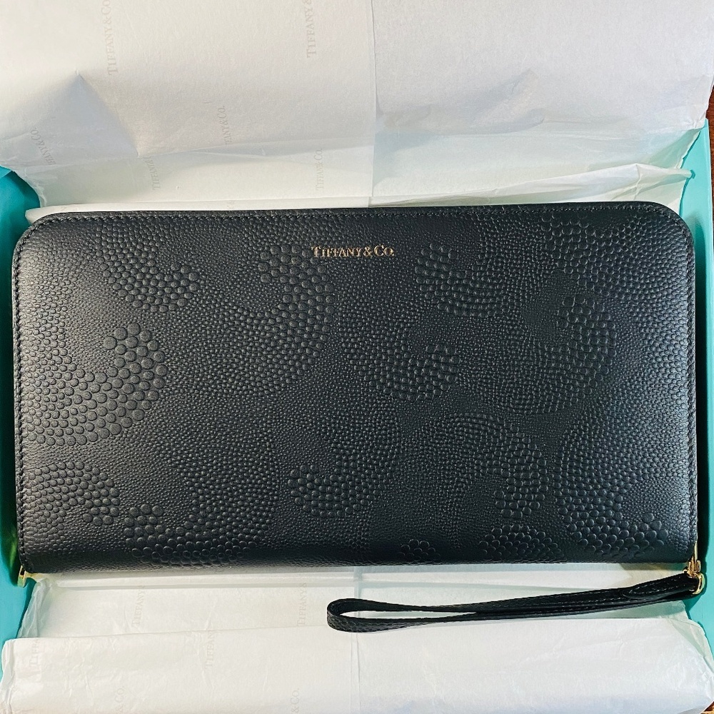Tiffany & Co. Wave Travel Wallet – Black Leather – Size Large – New